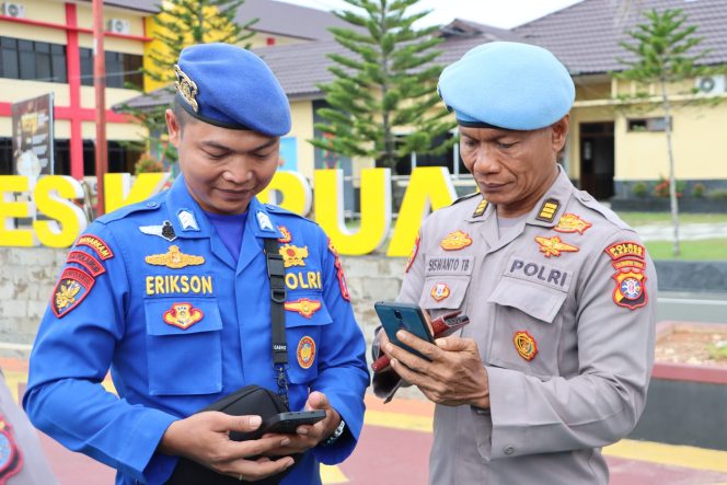 
					Tindak Tegas Judi Online, Polres Kapuas Lakukan Pengecekan Menyeluruh Personel