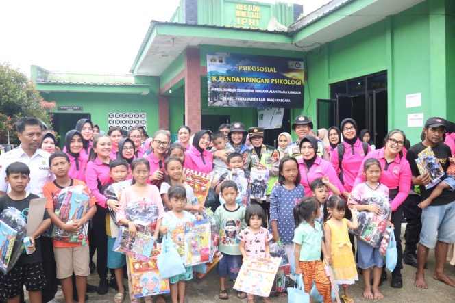 
					Pencarian Korban Longsor Cilacap Ditutup, 2 Orang Belum Ditemukan