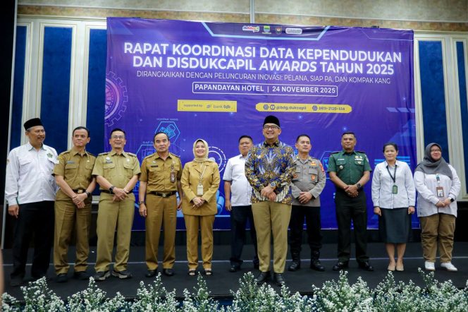 
					Geber Digitalisasi Adminduk, Pemkot Bandung Kejar Peningkatan Identitas Kependudukan Digital 