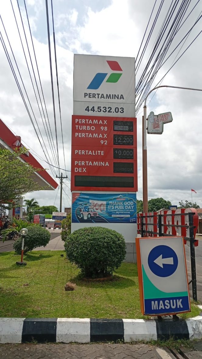 
					Ada Apa.. dengan Barcode? SPBU 44.532.03 Majenang Tolak Konsumen Beli BBM Subsidi dengan Alasan Tidak Masuk Akal