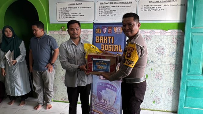 
					Ops Zebra Telabang 2025, Satlantas Polres Murung Raya Gelar Bakti Sosial Panti Asuhan Muhammadiyah Puruk Cahu
