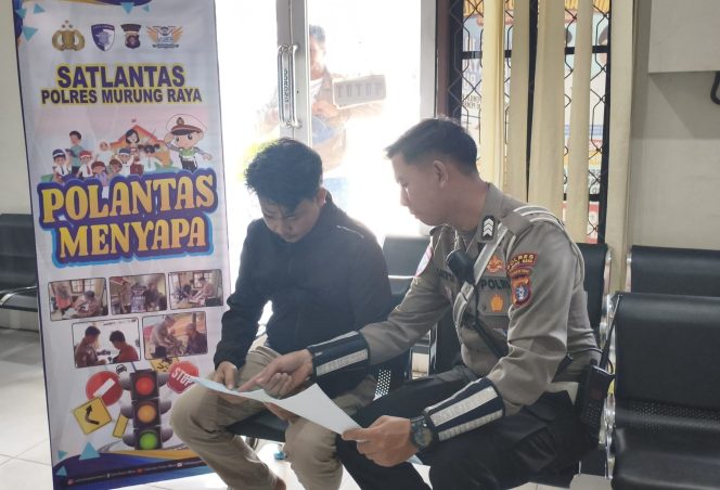 
					Samsat Murung Raya Layani Masyarakat Dengan Humanis Pada Polantantas Menyapa