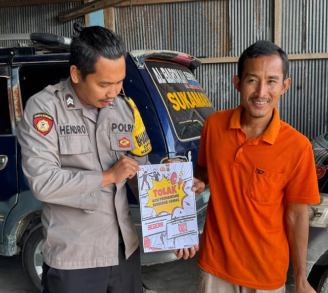 
					Polsek Sukamara Ajak Warga Bersama Tolak Premanisme Demi Wujudkan Lingkungan Aman dan Kondusif