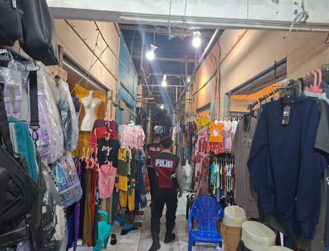 
					Wujudkan Keamanan Lingkungan, Polres Sukamara Intensifkan Patroli di Pasar