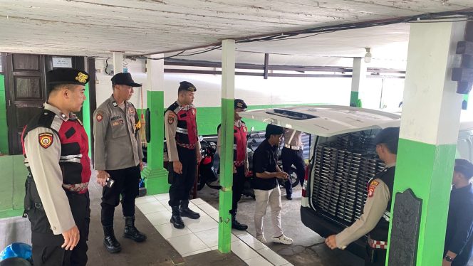 
					pamapta II laksanakan giat Pengamanan Distribusi Makanan Bergizi Gratis demi Generasi Sehat