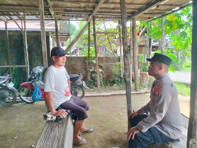 
					Polsek Jajaran Polres Gunung Mas Gencar Edukasi Warga Lewat Bhabinkamtibmas Antisipasi Banjir