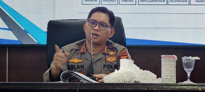 
					Jelang Pelantikan, Kabidhumas Polda Kalteng Bekali 143 Siswa SPN Bijak Bermedia Sosial