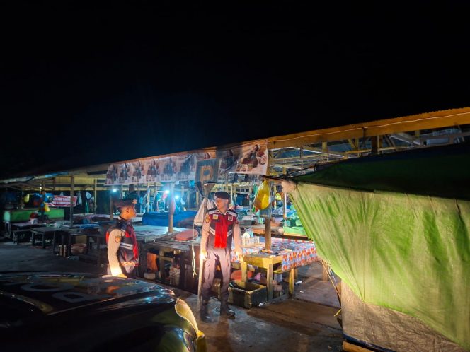 
					Sat Samapta Sambangi Pusat Keramaian Antisipasi Gangguan Kamtibmas