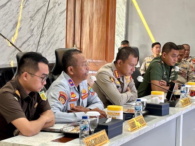 
					2.602 Sopir Diliburkan Saat Tahun Baru, Diberi Kompensasi Rp500 Ribu