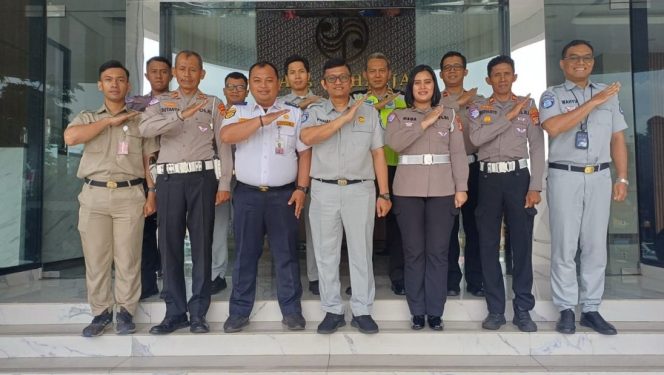 
					Jasa Raharja Kanwil Utama DKI Jakarta Gelar FGD Forum Komunikasi Lalu Lintas Bersama Stakeholder untuk Perkuat Sinergi Keselamatan di Jakarta Utara