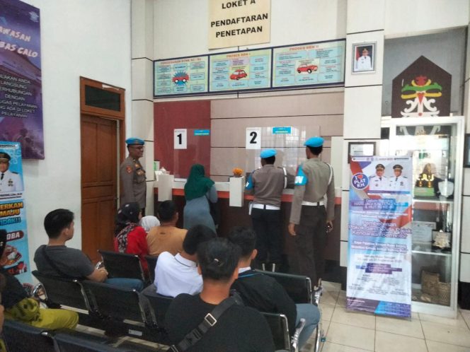 
					Sipropam Polres Barito Utara Laksanakan Pengawasan Pelayanan Samsat Barito Utara