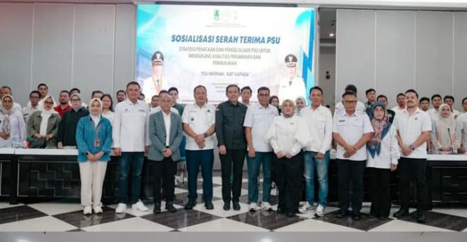 
					Wabup Karawang Hadiri Sosialisasi Prasarana, Sarana, dan Utilitas Perumahan