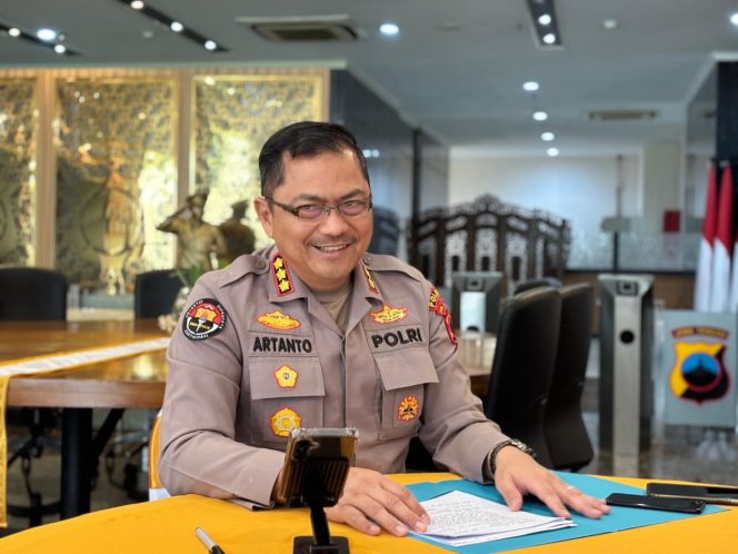 
					Polda Jateng Apresiasi Aksi Buruh di Gubernuran yang Tertib dan Kondusif