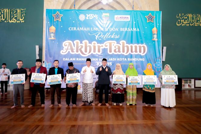 
					Alhamdulillah! Pemkot Bandung Gelontorkan Rp39 Miliar untuk Insentif 9.232 Guru Keagamaan