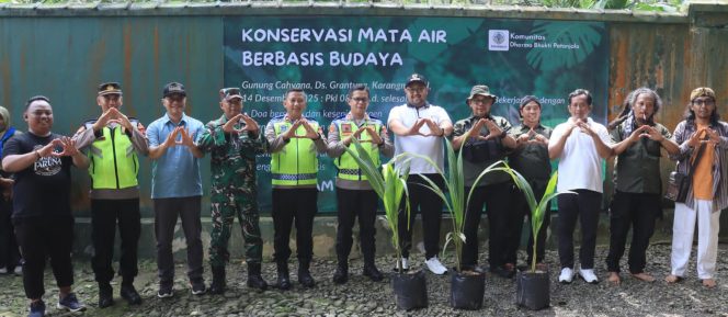 
					Polres Purbalingga Dukung Pelestarian Alam Lewat Konservasi Mata Air Berbasis Budaya