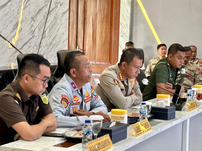 
					Nataru di Kota Bandung Lebih Tertib, Parkir Tanpa Karcis Resmi? Gratis! 