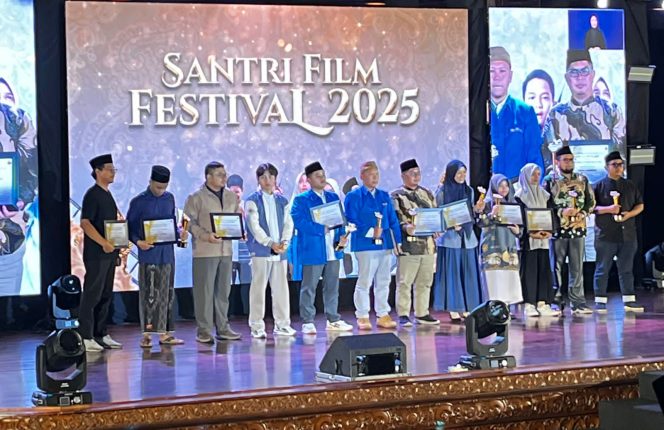 
					SANFFEST 2025: Menteri Kebudayaan Fadli Zon Apresiasi Karya Santri Berharap Memperkuat Ekosistem Perfilman