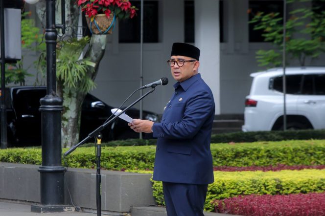 
					Pemkot Bandung Kaji Matang Penataan Angkot Saat Nataru