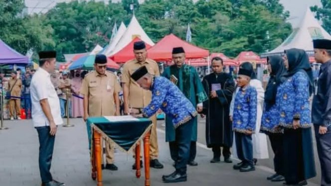 
					Pemkab Karawang Lantik Sejumlah PPPK Paruh Waktu
