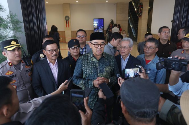 
					Pemkot Bandung Ajukan Penambahan Anggaran Rp90 Miliar untuk Penanganan Sampah