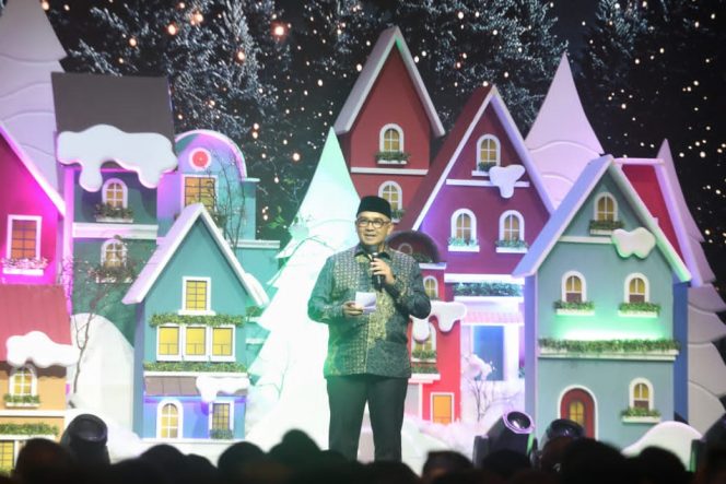 
					Wali Kota Bandung Pastikan Perayaan Natal 2025 Aman dan Khidmat