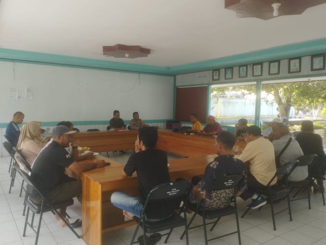 
					Bhabinkamtibmas Desa Padang Gelar Sosialisasi Bahaya Narkoba kepada Warga