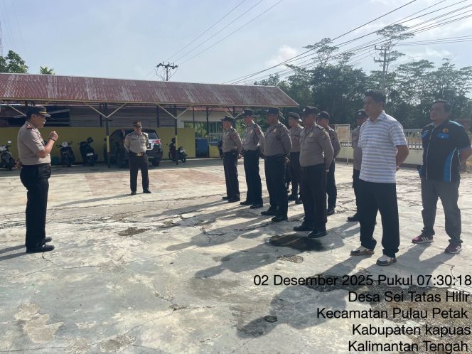 
					POLSEK PULAU PETAK LAKSANAKAN APEL PAGI WUJUD PENDISIPLINAN ANGGOTA POLRI SEBELUM MELAKSANAKAN KEGIATAN KEPOLISIAN