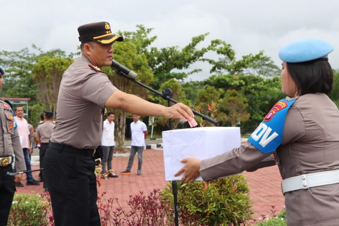 
					Peduli Saudara Sebangsa, Polres Gumas Kirim Bantuan Kemanusiaan untuk Korban Bencana
