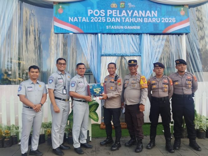 
					Jasa Raharja DKI Salurkan Bingkisan Aksi Simpatik bagi Petugas Pos Pengamanan di DKI Jakarta