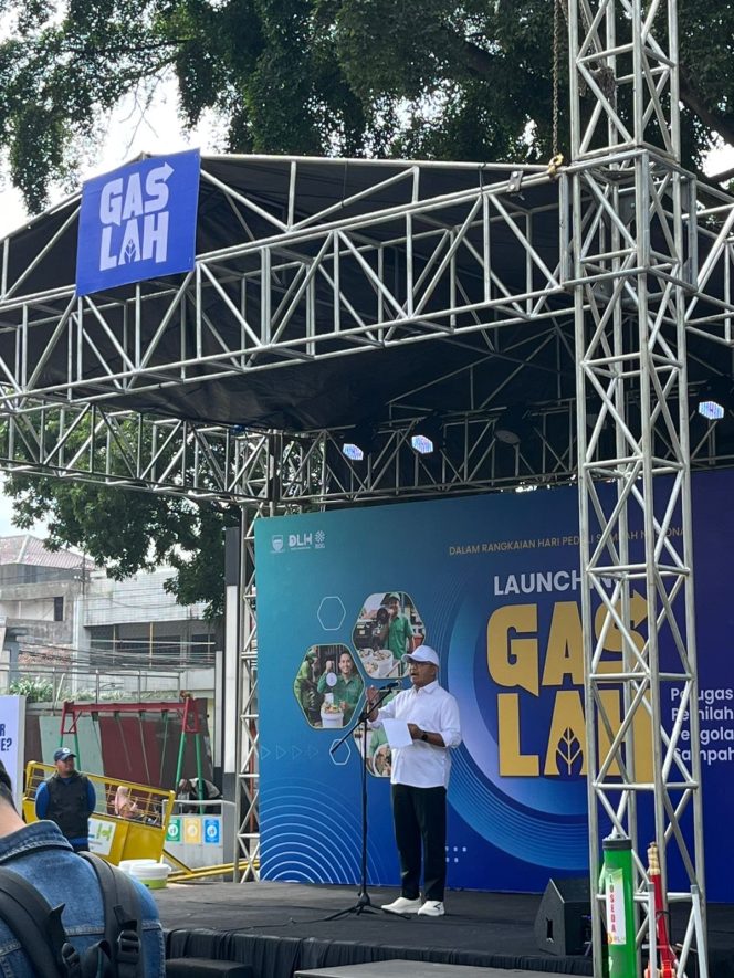 
					Pemkot Bandung Luncurkan 1.596 Petugas Gaslah, Fokus Kelola Sampah dari Sumbernya