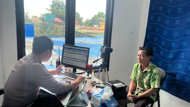 
					Polantas Menyapa, Pelayanan Publik Yang Akuntabel Di Satpas SIM Polres Murung Raya