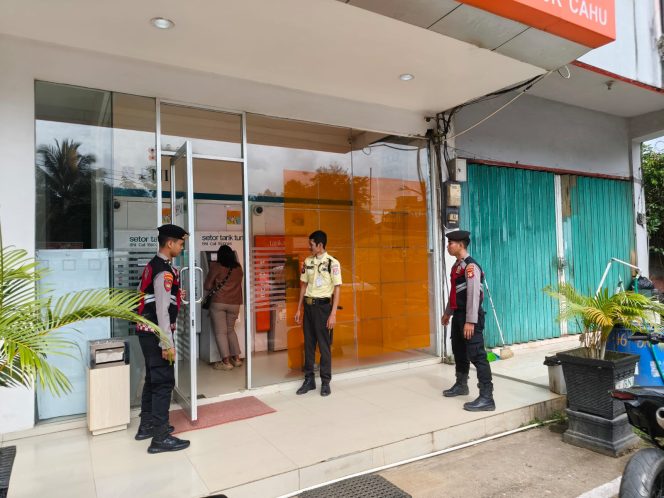 
					Patroli Dialogis, Samapta Polres Murung Raya Sambangi Bank BNI Puruk Cahu