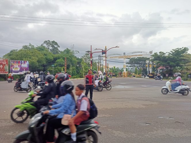 
					Gatur Pagi: Komitmen Polres Mura dalam Meningkatkan Keamanan Lalu Lintas