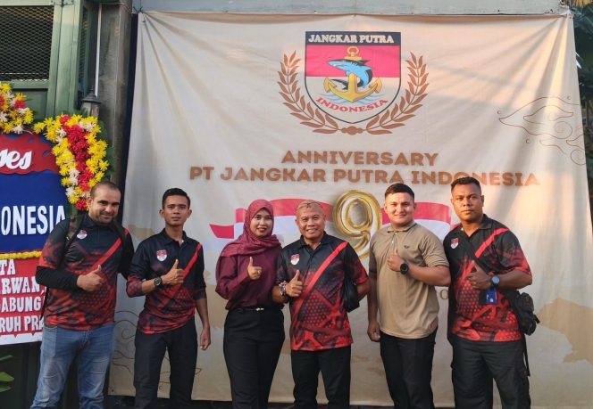 
					PT Jangkar Putra Indonesia Rayakan HUT Ke 9 dan Berikan Santunan Anak Yatim
