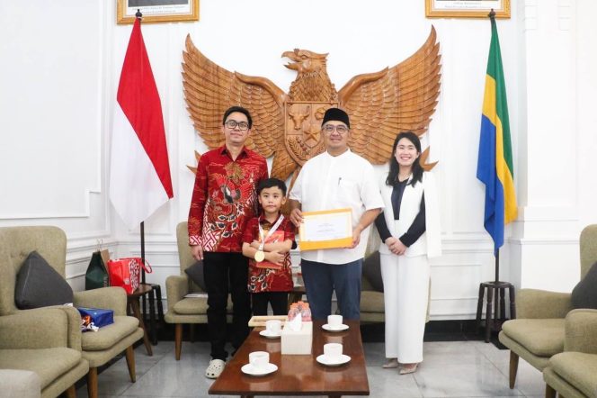 
					Farhan: Prestasi Natanael Bukti Indonesia Punya Calon Saintis Hebat