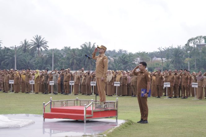 
					Bupati Fery Sahputra Pimpin Langsung Apel Gabungan Di Lingkungan Pemerintahan Labusel