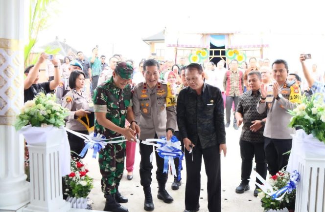 
					Wakapolda Bali Resmikan SPPG Polri Polres Gianyar, Langkah Nyata Dukung Gizi dan Ketahanan Pangan