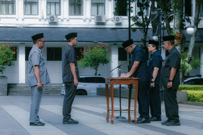 
					Farhan Lantik 154 Pejabat, Tekankan Integritas dan Keadilan Sosial