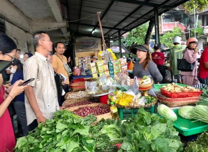 
					Satgas Pangan Sidak Pasar dan Ritel Modern Pastikan Harga Sudah Sesuai HET