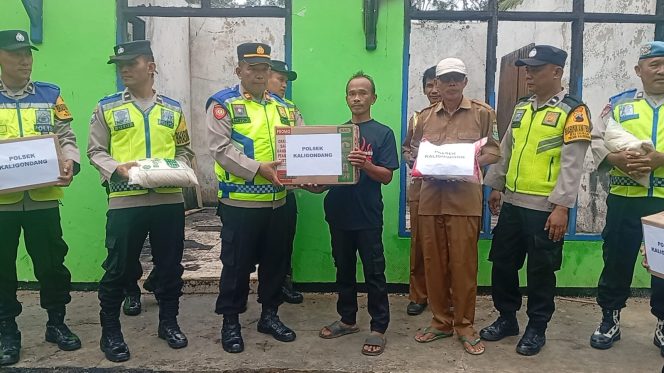 
					Satu Langkah Kepedulian, Sejuta Harapan: Polsek Kaligondang Rangkul Korban Kebakaran di Sidanegara