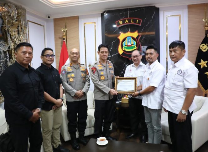 
					Bahas Keamanan di Sektor Pariwisata, Kapolda Bali Terima Kunjungan BSSA
