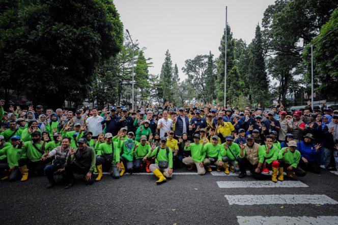 
					Gaslah Jadi Contoh Penanganan Sampah dari Hulu, Menteri LH Apresiasi Langkah Kota Bandung