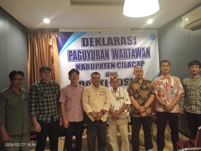 
					Jaga Silaturahmi, Paguyuban Wartawan Cilacap Gelar Baksos dan Bukber Bersama Lintas Instansi