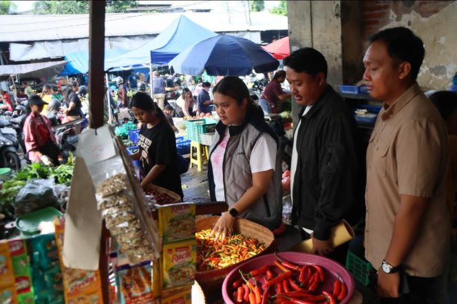 
					Satgas Saber Pangan Polda Bali Gelar Sidak Pasar, Pastikan Harga Bahan Pokok Stabil