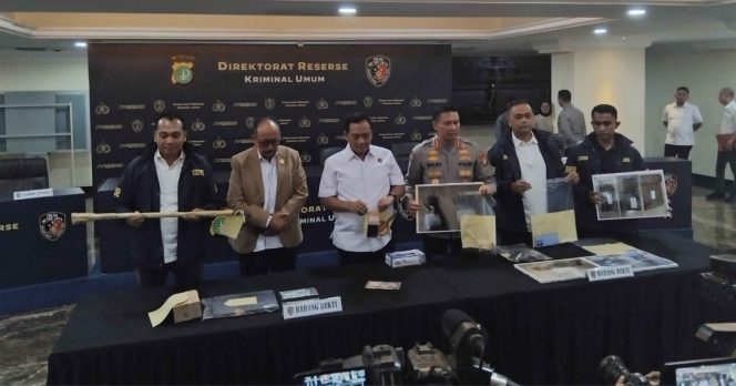 
					Polisi Berhasil Ungkap Kasus Pembunuhan Pondok Gede 