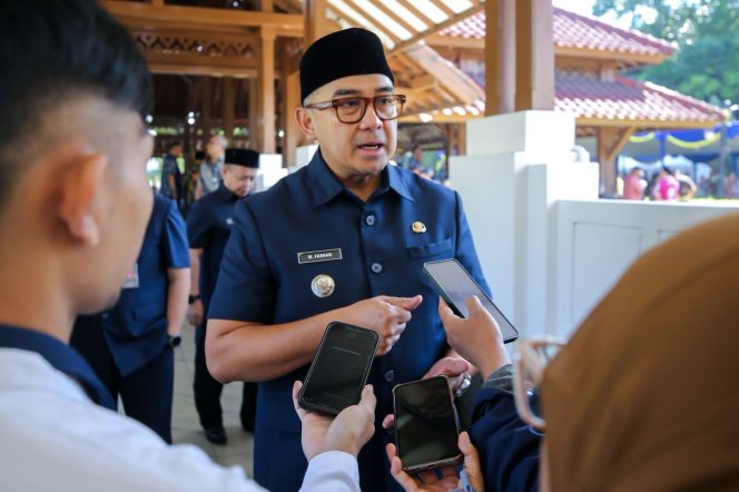 
					Pertama Kali, Plaza Balai Kota Bandung Bakal Gelar Salat Idulfitri