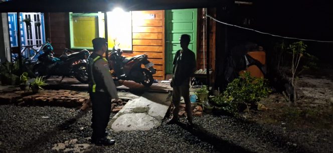 
					Patroli Rawan Malam Antisipasi Gangguan Kamtibmas Rutin Dilaksanakan Oleh Polsek Kapuas Hilir