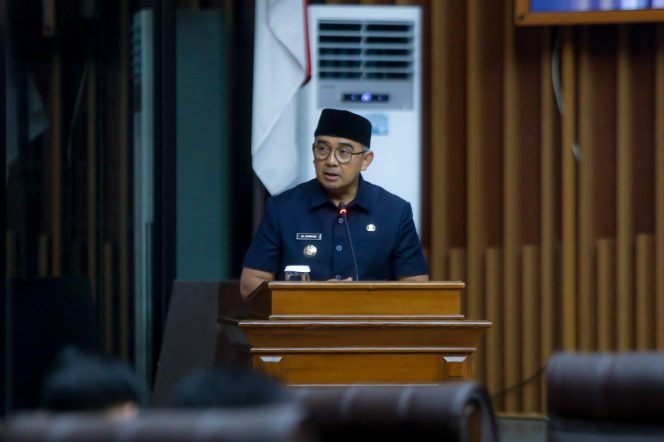 
					Penyampaian LKPJ 2025, Farhan Paparkan Capaian Pembangunan Daerah