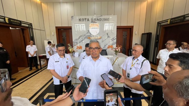 
					Long Weekend: Ratusan Petugas Siaga, Dishub Bandung Siapkan Langkah Tegas