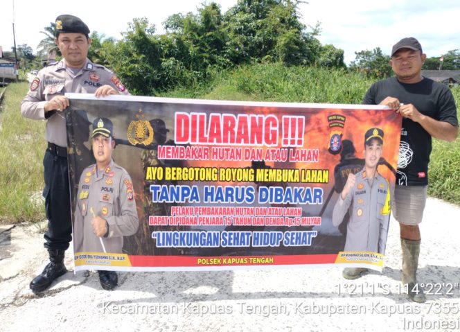 
					Polsek kapuas tengah giat Rutin lakukan imbauan larangan  karhutla kepada masyarakat.